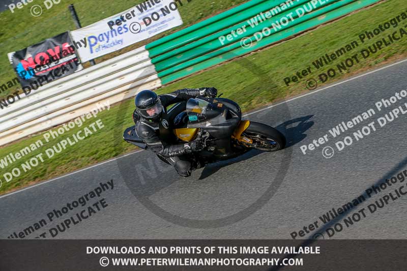 PJM Wedding Photography;enduro digital images;event digital images;eventdigitalimages;mallory park;mallory park photographs;mallory park trackday;mallory park trackday photographs;no limits trackdays;peter wileman photography;racing digital images;trackday digital images;trackday photos